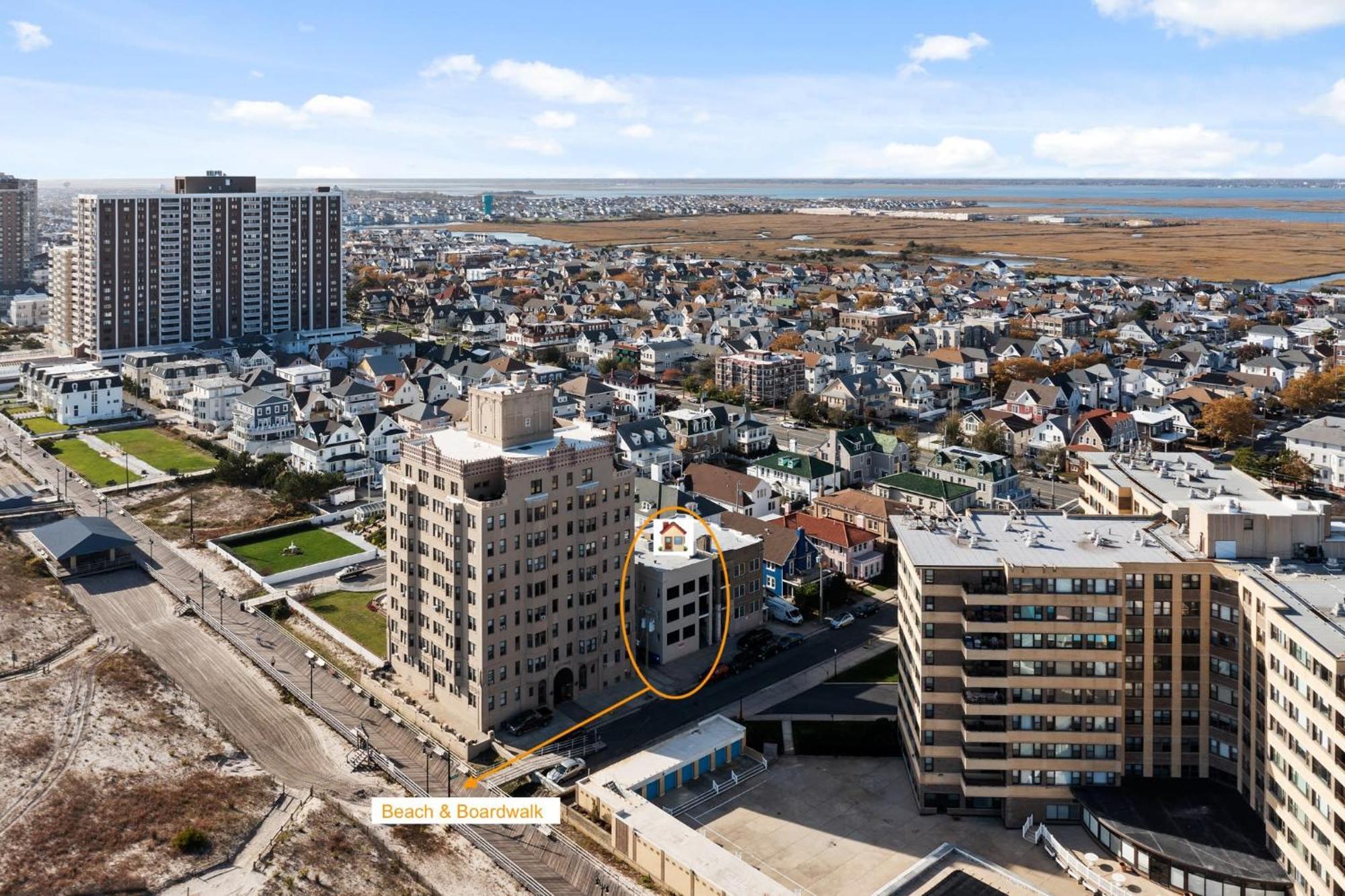 Apartment Block Modern Penthouse 4br 2br Ocean Views